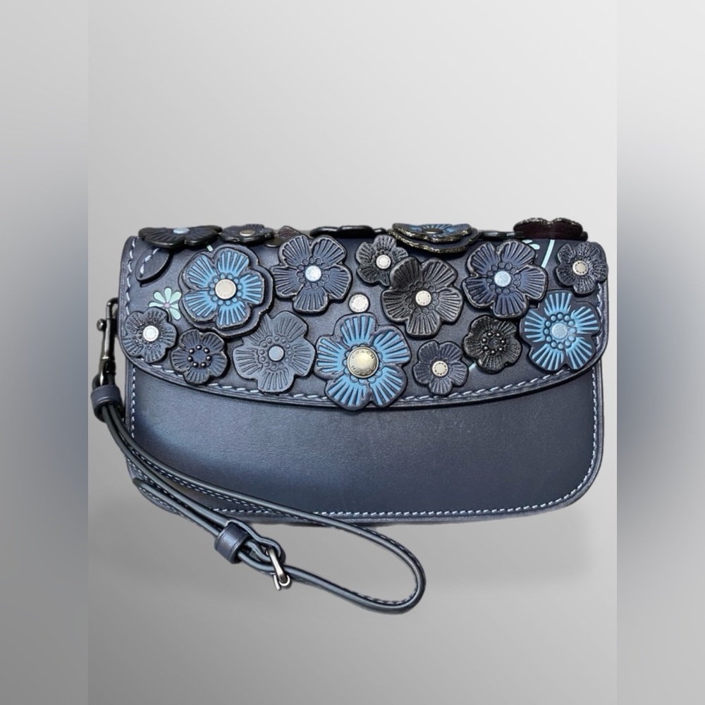 Coach Midnight Navy Clutch Small Tea Rose Appliqué and Gunmetal Chain Strap